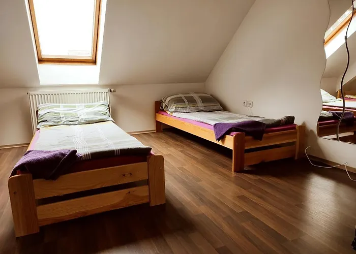 Restaurace U Komina * Olbramovice (Benesov)